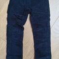 Pantalons enfants sur Grenoble : Pantalon enfant Kiabi Pantalon slim velours peau de p&ecirc;che bleu marine Kiabi - 5 ans Marine