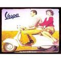 D&eacute;coration sur Grenoble : Tableaux, toiles Forme Plaque m&eacute;tal de collection Vespa The Den of the Vespa Jaune Unique. . Maison > Tableaux, toiles.