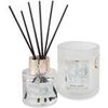 Bougies, diffuseurs Heart And Home Coffret cadeau une bougie et un diffuseur &agrave; b&acirc;tons Blanc Unique. . Maison & D&eacute;co > Bougies, diffuseurs.