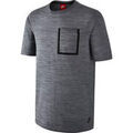 Tee-shirts sur Grenoble : T-shirt Nike Sportswear Tech Knit