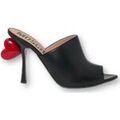 Chaussures &agrave; talons femme sur Grenoble : Chaussures escarpins Moschino MA2807AC1MA0 000