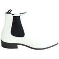 Randonn&eacute;e sur Grenoble : Chaussures Prada Santiags en cuir blanches Blanc