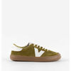 Baskets basses Victoria BASKET OLMO CRO&Ucirc;TE DE CUIR BAREFOOT CARAMEL 1186103 Vert