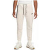 Jogging Nike Pantalon de surv&ecirc;tement TECH Beige