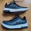 Baskets basses Nike Nike Air Max grises fonc&eacute;es taille 36.5 Gris