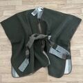 Gilets sur Grenoble : Gilet Breal Poncho reversible ceintur&eacute; Kaki