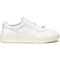 Baskets homme sur Grenoble : Baskets basses Cult CLM365001