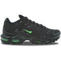 Baskets homme sur Grenoble : Baskets Nike Air Max Plus TN Black Green Strike