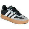 Baskets basses adidas BARREDA