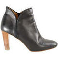 Bottes femme sur Grenoble : Boots S&eacute;zane Boots en cuir noir Noir