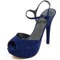 Chaussures &agrave; talons femme sur Grenoble : Chaussures escarpins Stuart Weitzman -