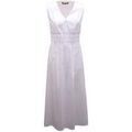 Robe D. Exterior -