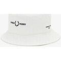 Chapeaux sur Grenoble : Chapeau Fred Perry -