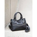 Sac & Bagage sur Grenoble : Sac Bandouliere Basilic Pepper Sac bandouli&egrave;re Glam cuir GLAM 16C-00BGLA72 Noir