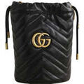 Sacs &agrave; mains sur Grenoble : Sac a main Gucci Sac &agrave; bandouli&egrave;re Seau GG Marmont en cuir noir Noir