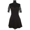Robes sur Grenoble : Robe courte Bash Robe noire