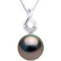 Colliers sur Grenoble : Collier Pearls & Colors Pendentif HUIT V&eacute;ritable Perle - Yolanda multicolor