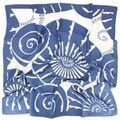 Echarpe Brochier Soieries 1890 Carr&eacute; 90 Ammonites Bleu