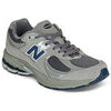 Baskets basses enfant New Balance 2002