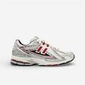 Chaussures New Balance 1906R Silver Classic Crimson