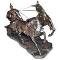 D&eacute;coration sur Grenoble : Statuettes et figurines Signes Grimalt Chariot Argent&eacute; Unique. . Maison & D&eacute;co > Statuettes et figurines.