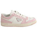 Baskets femme sur Grenoble : Baskets basses Prada Baskets roses