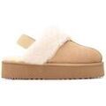 Chaussons / Pantoufles sur Grenoble : Chaussons Xti 14444001
