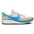 Baskets basses Nike Waffle Debut