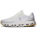 Baskets basses On Running Cloudnova Form 2 White Ivory