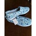 Chaussures d&eacute;contract&eacute;es femme sur Grenoble : Ballerines Sans marque Ballerine fleurie