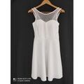 Robes sur Grenoble : Robe courte Sans marque Robe patineuse blanche