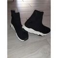Baskets femme sur Grenoble : Baskets montantes Sans marque Basket noire