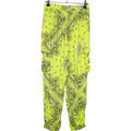 Pantalons sur Grenoble : Pantalon Bershka Pantalon/Pantacourt Taille 36 / S Vert