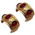 Boucles d'oreille sur Grenoble : Boucles oreilles Les Reines -