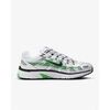 Baskets basses Nike P-6000