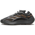 Baskets femme sur Grenoble : Baskets Yeezy 700 V3 Clay Brown