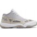 Baskets basses Nike Air Jordan 11 Retro Low IE