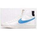 Baskets homme sur Grenoble : Baskets montantes Nike BQ6806118