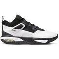 Sports collectifs sur Grenoble : Chaussures Nike Air Jordan Stay Loyal 3