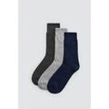 Chaussettes sur Grenoble : Chaussettes Ysabel Mora Lot de 3 chaussettes en laine de couleur fonc&eacute;e Multicolore