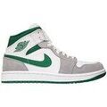 Sports collectifs sur Grenoble : Chaussures Nike Air Jordan 1 Mid SE