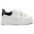 Baskets femme sur Grenoble : Baskets basses La Modeuse Baskets, slip-on pour femme - Blanc -