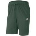 Short Nike Club
