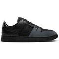 Baskets basses Nike Squash Type