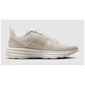 Baskets basses Nike Lunar Roam