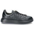Baskets homme sur Grenoble : Baskets basses Woolrich -