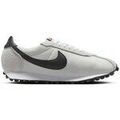 Baskets basses Nike HF3227100