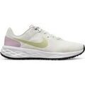 Running sur Grenoble : Chaussures Nike Revolution 6 NN SE GS