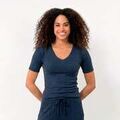 Tee-shirts sur Grenoble : T-shirt Isotoner T-shirt &agrave; manches courtes Femme Marine chin&eacute; Bleu